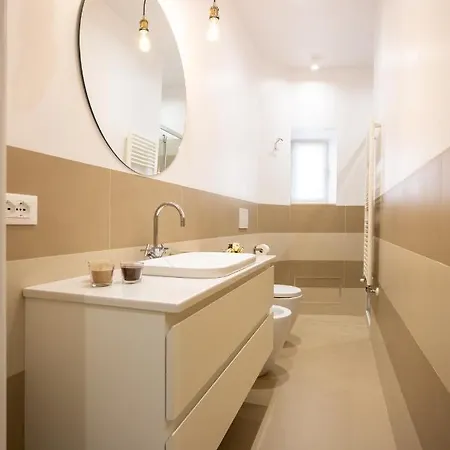 Vintage Ottaviano 公寓 *