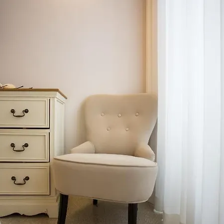 Vintage Ottaviano 公寓 *