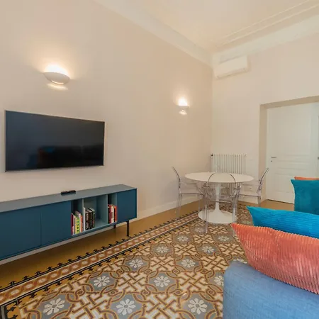 Vintage Ottaviano 公寓 *