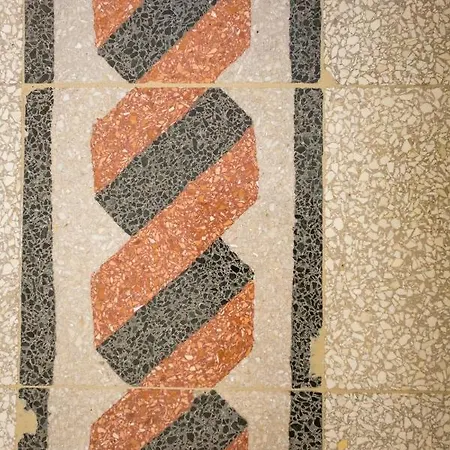 Vintage Ottaviano *